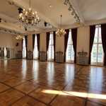 Bild: gallery/06-tanzsaal.jpg